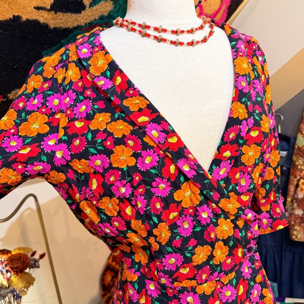 Zara Floral Wrap Mini Dress Black Pink Orange Short Sleeve V-Neck Size S - Picture 2 of 6